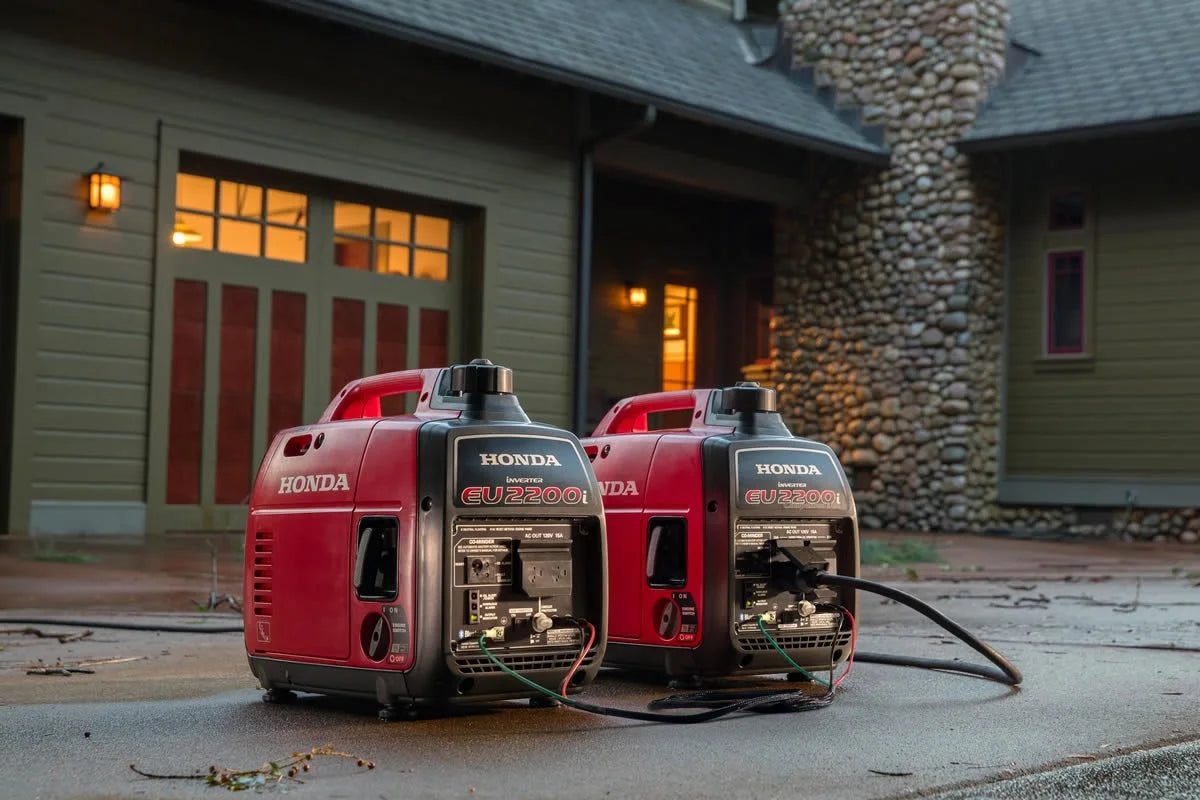 Honda EU2200i Companion Inverter Generators.