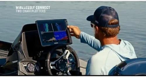 Garmin ECHOMAP Ultra 2 12-Inch 126sv Chartplotter with Garmin Navionics Plus Mappings and LiveScope Live-Scannings Sonar (Black)