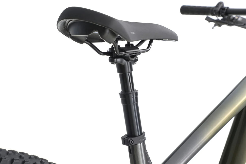Aventon Ramblas eMTBs.