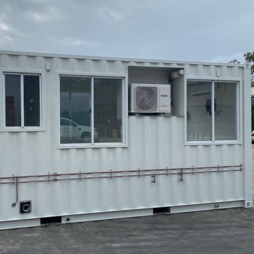 20′ standard single use container with glass windows and AC